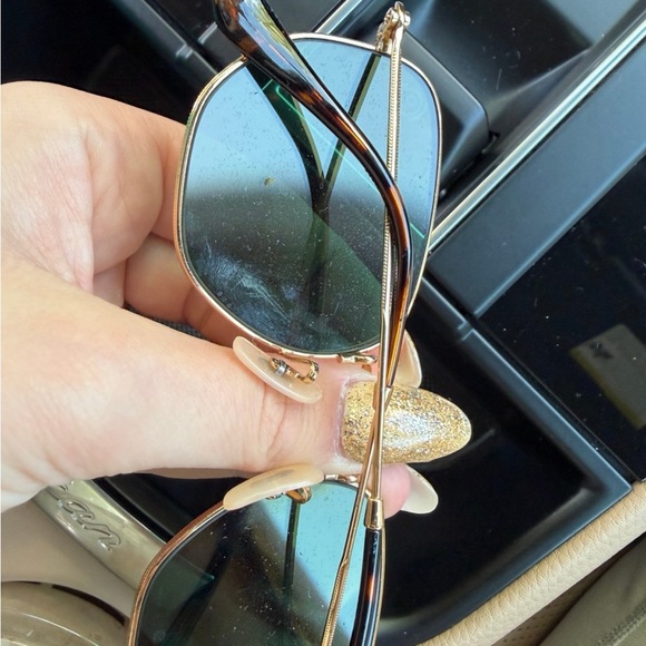 Ray bans - Picture 2 of 2